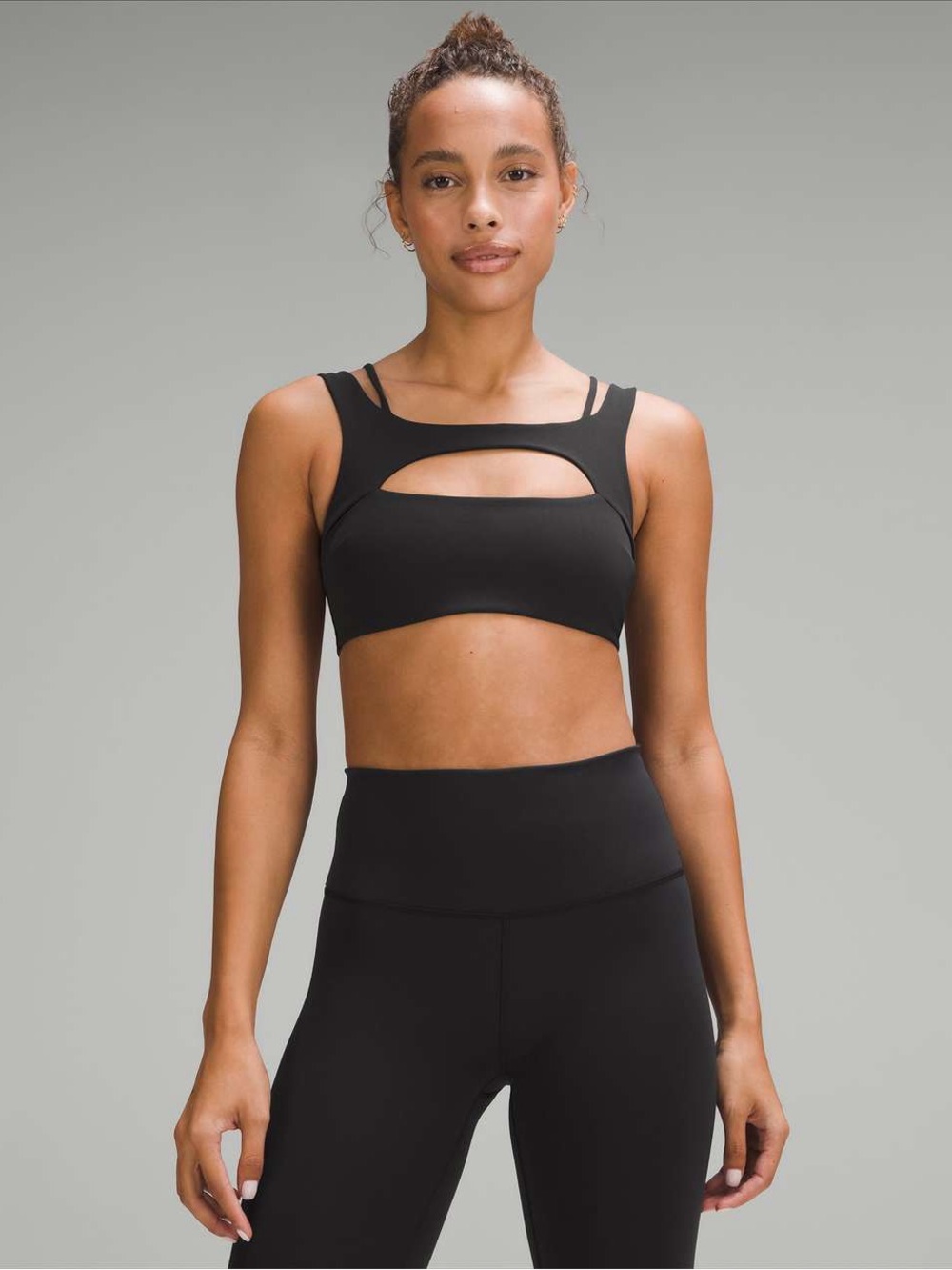 Lululemon Everlux Front Cut-Out Train Bra *Light Support size 6